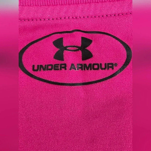 Under Armour Loose Heatgear Magenta High Neck Athletic Sports Top Size SM - Picture 5 of 5